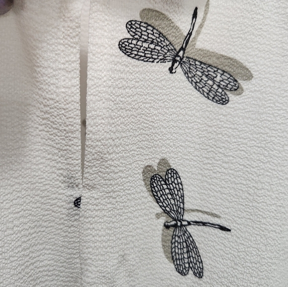 Roz & Ali Size XL White Blouse Black Dragonflies Allover Print Tie Front Keyhole - Picture 5 of 8